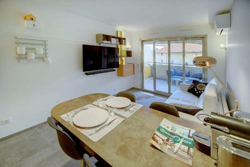 Apartamento Immogroom - Downtown - Balcony - AC - Functional - Congressbeaches