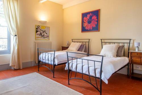 Caux Villa Sleeps 12 With Pool And Wifi