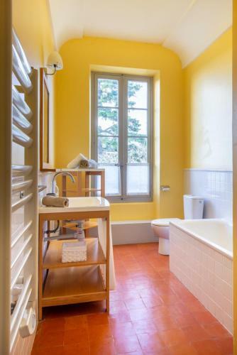 Caux Villa Sleeps 12 With Pool And Wifi