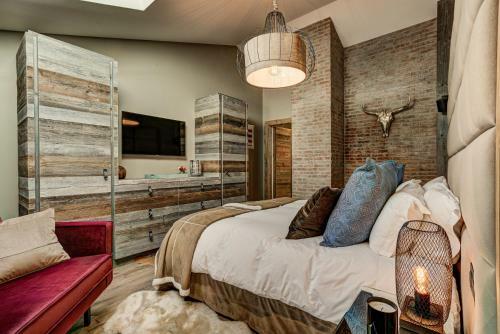 Big Rock Luxury 4/5br/4ba Apartment In Chamonix Centre