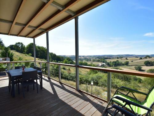 Splendid Mansion In Cuzy With Swimming Pool