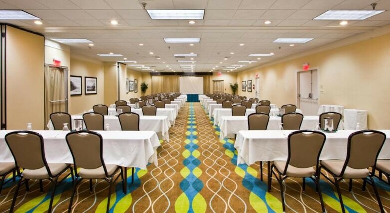 Hotel Holiday Inn & Suites Orlando Universal