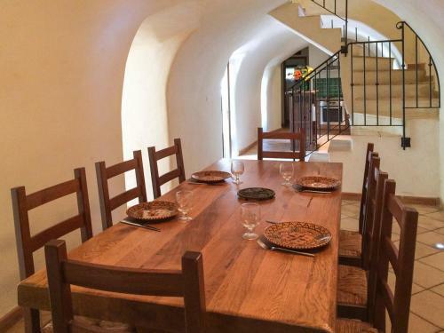 Feliceto Villa Sleeps 8 With Pool Air Con And Wifi