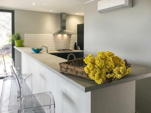 Feliceto Villa Sleeps 8 With Pool Air Con And Wifi