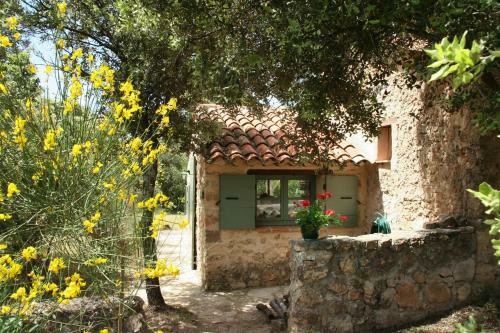 Lou Petarel Charming House With Shared Pool Nature An Calm In Provence