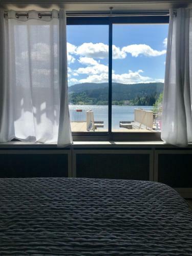 Hotel Le Chalet Au Bord Du Lac