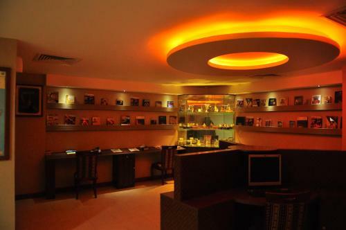 Al Bahjah Hotel