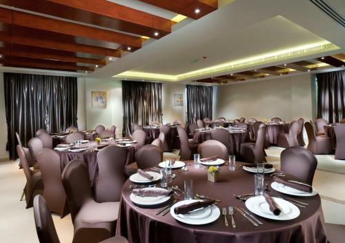 Hotel Eastin Residences Muscat