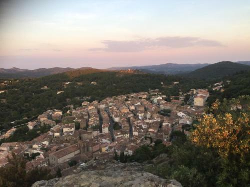 Domaine De Miremer
