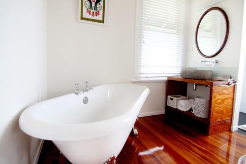 Bed & Breakfast Hosking House