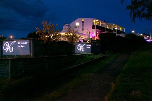 Lakefront Motor Lodge Thermal Spa