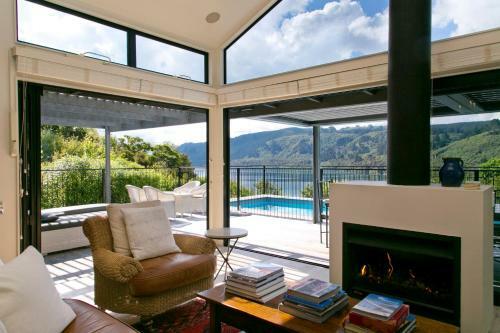 Lodge The Point Villas