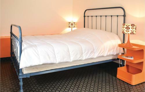 Three-bedroom Holiday Home In Le Bourg-dun