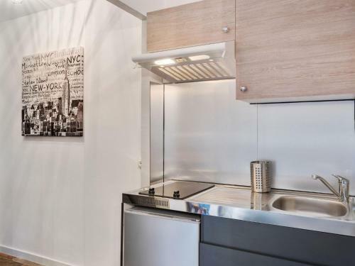 Modern Apartment In Le Cannet Near Centre