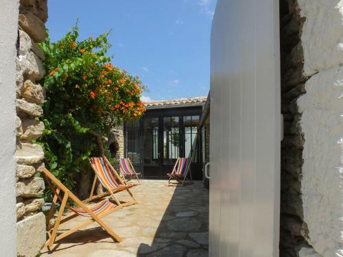 Les Portes-en-re Villa Sleeps 6