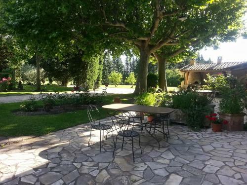 Le Jardin Proven�al 1