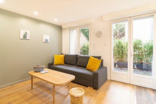 Apartamento Old Town Nice Functional And Cozy Ap For 3pers Terrace