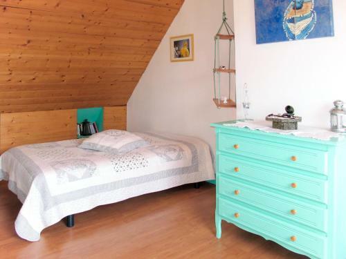 Holiday Home Ty Bihan - Loy114
