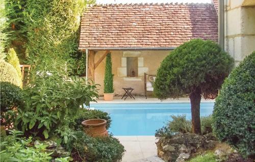 Two-bedroom Holiday Home In Lye