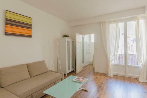 Apartamento Splendid Bright Apt With Balcony Old Port