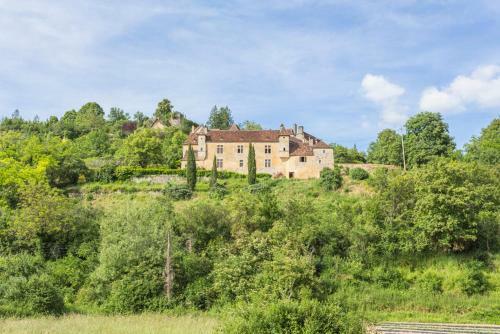 Mauzens-et-miremont Chateau Sleeps 8 Pool Wifi