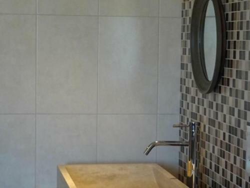 G�te M�nil, 3 Pi�ces, 4 Personnes - Fr-1-600-112