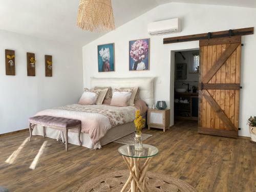 Hostal La Bergerie Des Oliviers