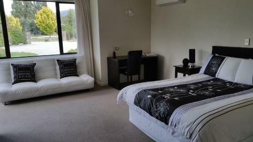 Bed & Breakfast Wanaka Alpine Lodge