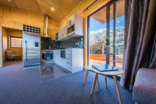 Shotover Top 10 Holiday Park