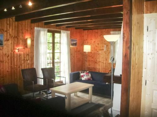 Snug Holiday Home In Morillon Near Skiing