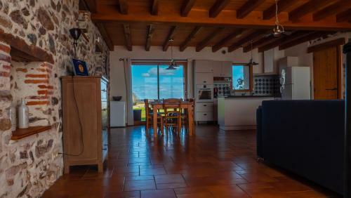 L'albatros � 15 Min Du Puy Du Fou