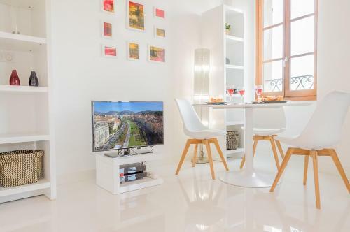 Apartamento Sunlight Properties - Bo - Hyper Central, Balcony, 5 Mins To The Beach