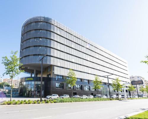 Hotel B&B H�tel Nice A�roport Arenas