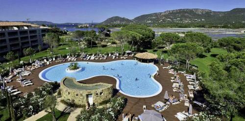Porto-vecchio Villa Sleeps 2 Pool Air Con T805890