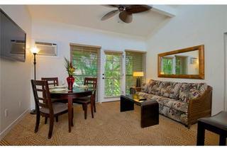 Hotel Outrigger Aina Nalu