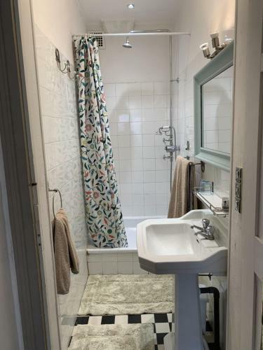 G�te Demeure Des Vieux Bains 3 �pis