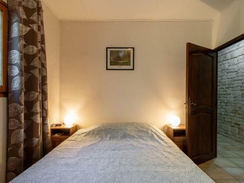 Luxurious Villa In Puisserguier With Swimming Pool
