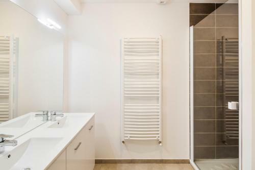 Maison Elleviou - Grande Maison � Deux Pas Du Centre