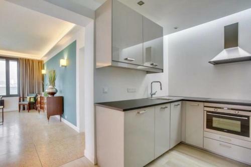 Exceptional ! Waterfront House In St Aygulf