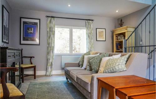 Stunning Home In Saint Chinian W/ 2 Bedrooms