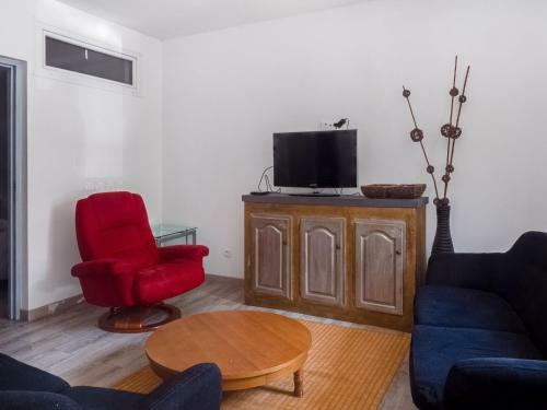 Blissful Apartment In Saint Chamond With Balcony