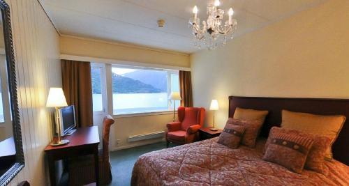 Hofslund Fjord Hotel
