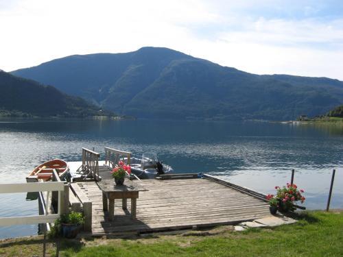 Hofslund Fjord Hotel