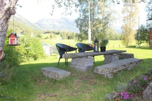 Agroturismo Flatheim Friluftsgard
