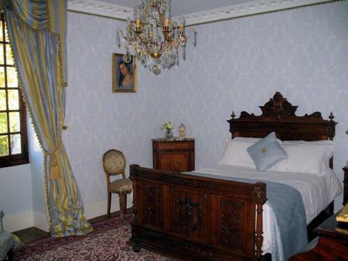 Saint-martin-de-riberac Chateau Sleeps 16 Pool Wifi