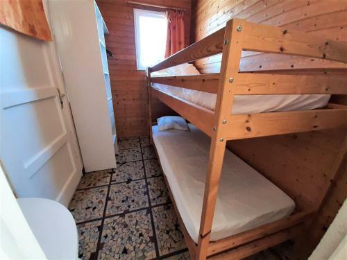 Pleasant Holiday Home In Saint-savinien With Pool