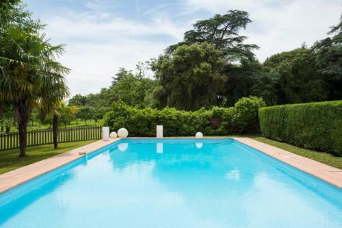 Saint-lary-soulan Chateau Sleeps 21 Pool Wifi