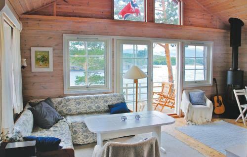 Holiday Home Arnavik Sydnes�y