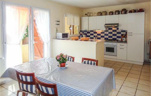 Awesome Home In Valras Plage W/ 2 Bedrooms