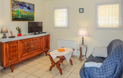 Awesome Home In Valras Plage W/ 2 Bedrooms